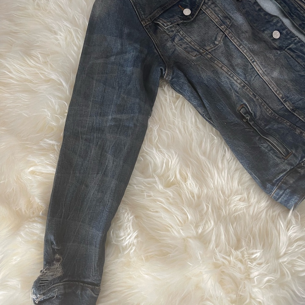 Jean jacket - Picture 3 of 10